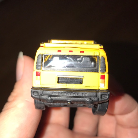 Yellow Mini Hummer - Picture 4 of 8
